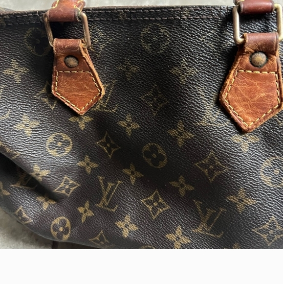 Designer LOUIS VUITTON Speedy 30 Bowling Bag - Picture 5 of 14